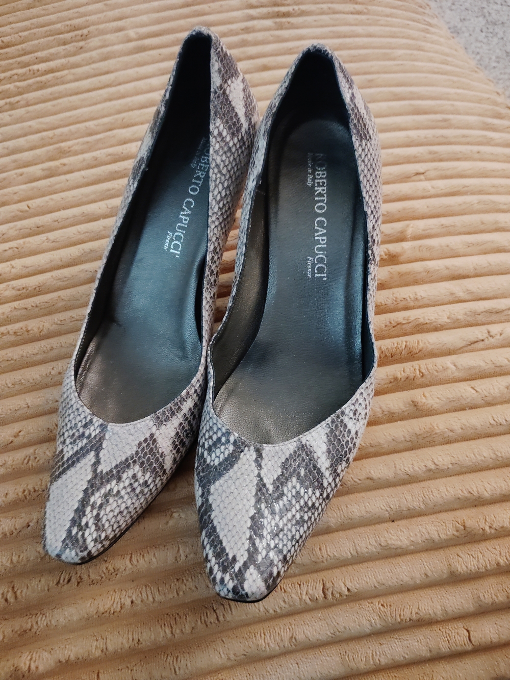Pointed Python-Print Flats in Gray and Black